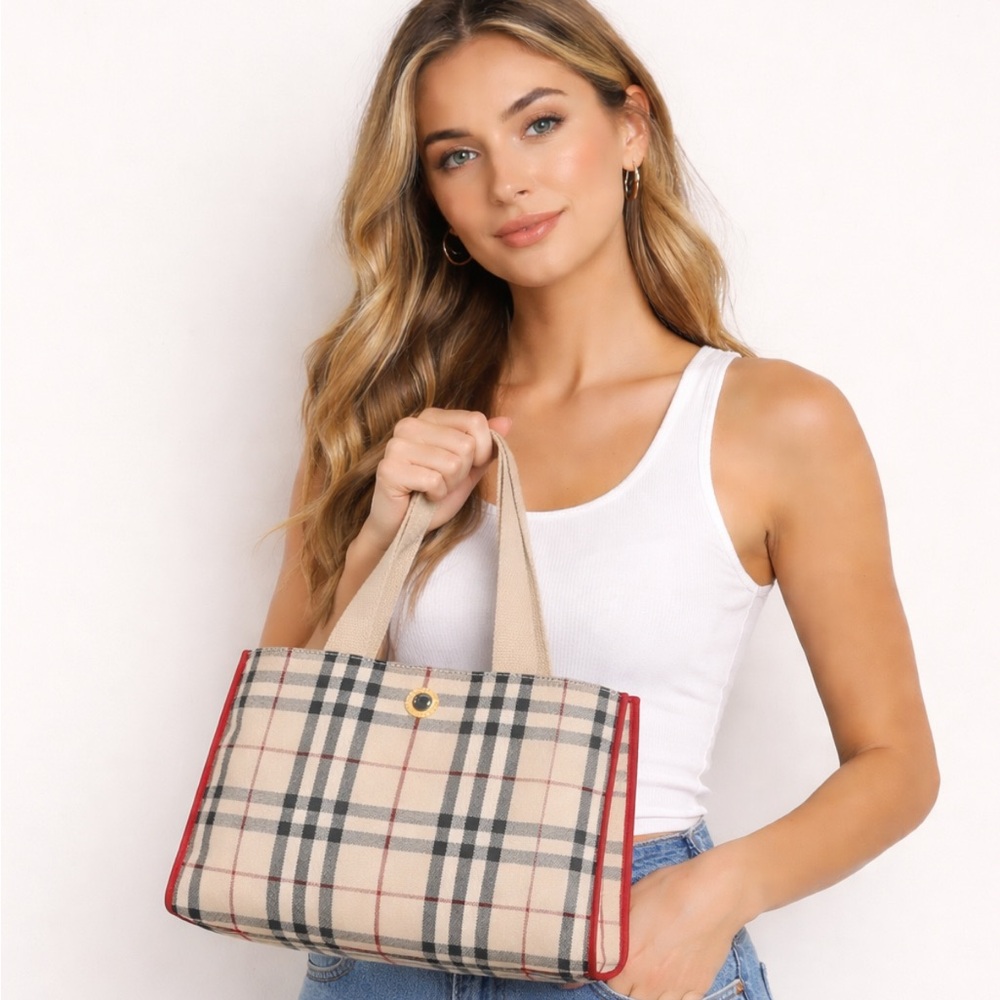 Burberry Checkered Tote in Beige and Red